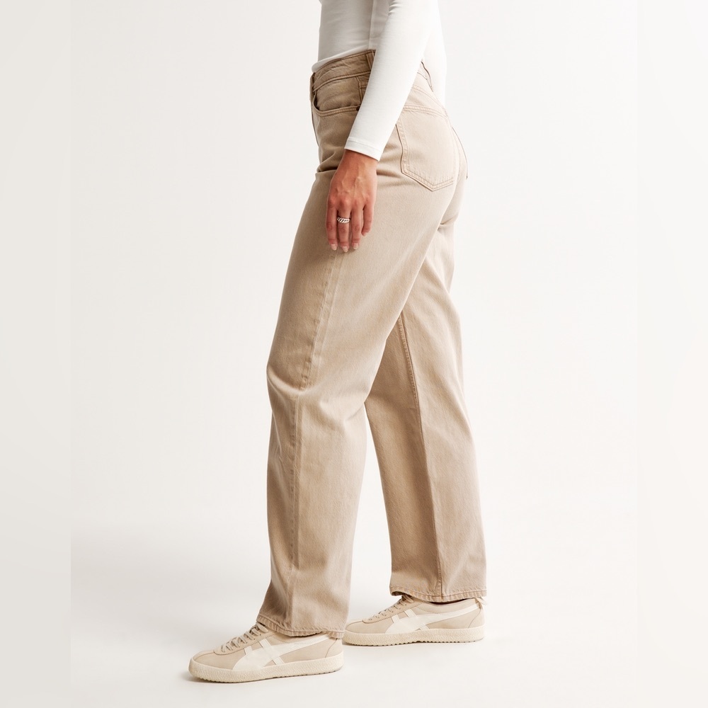 Curve Love High Rise Taper Jean - Picture 3 of 5
